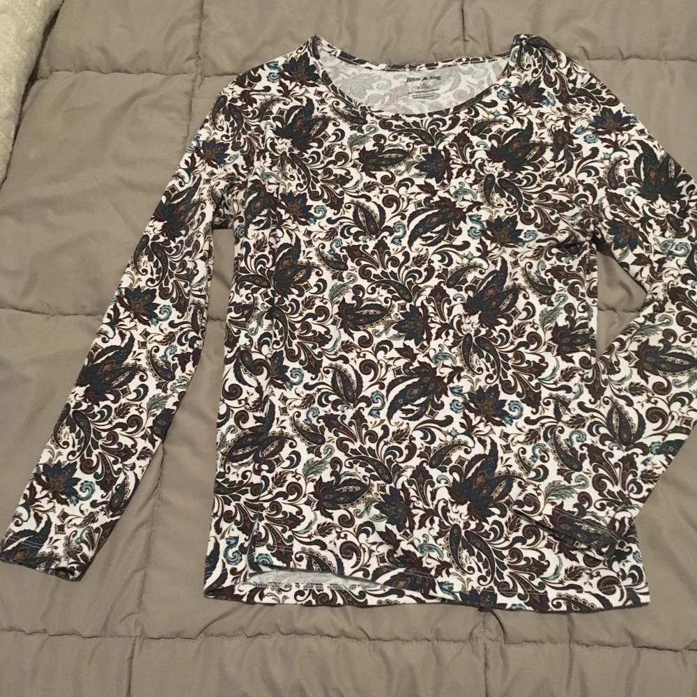 Pretty Women's Long Tee Shirt